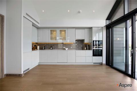 3 bedroom penthouse for sale, 3 Drapers Yard, London, SW18