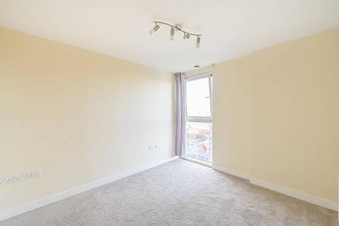 2 bedroom flat for sale, Seagull Lane, E16, Docklands, London, E16