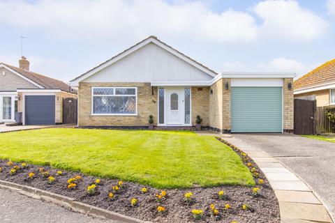 2 bedroom detached bungalow for sale, Grenville Way, Broadstairs, CT10