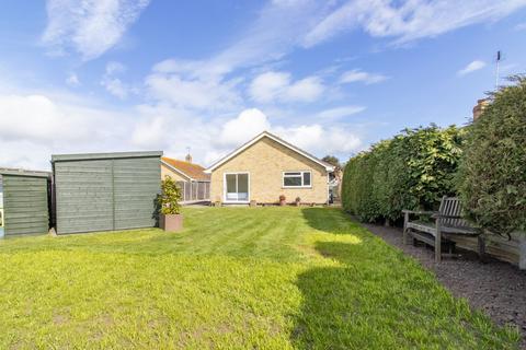 2 bedroom detached bungalow for sale, Grenville Way, Broadstairs, CT10