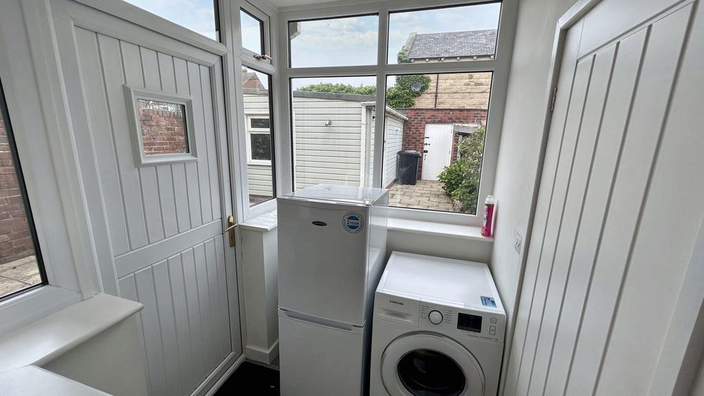 Rear Porch/Utility