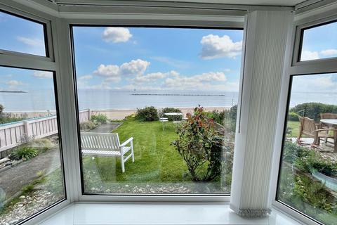 5 Bay View West, Newbiggin-by-the-sea, NE64 6NY
