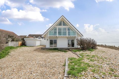 4 bedroom detached house for sale, Danefield Road, Selsey, PO20