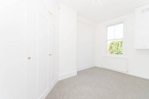 2 bedroom flat to rent, West End Lane, West Hampstead, London, NW6