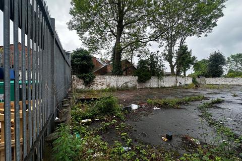 Plot to rent, Secure Gated Site -1100 SqFt, Erdington, Birmingham, B23