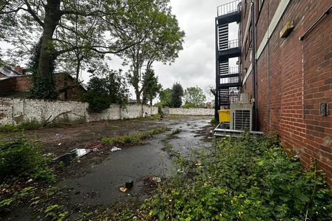 Plot to rent, Secure Gated Site -1100 SqFt, Erdington, Birmingham, B23