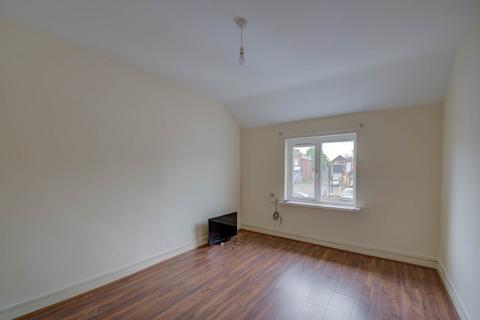 2 bedroom apartment to rent, Halesowen Road, Halesowen, West Midlands, B62