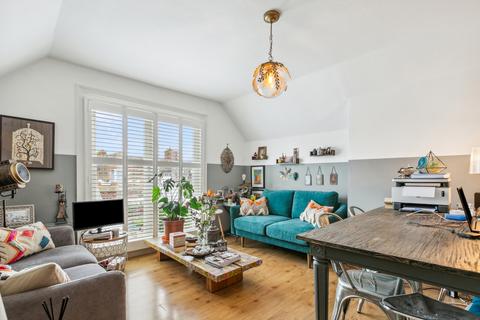 2 bedroom apartment for sale, Kirkstall Road, London, Lambeth, SW2