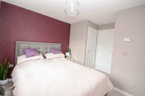 3 bedroom end of terrace house for sale, Burnview Court, Callerton