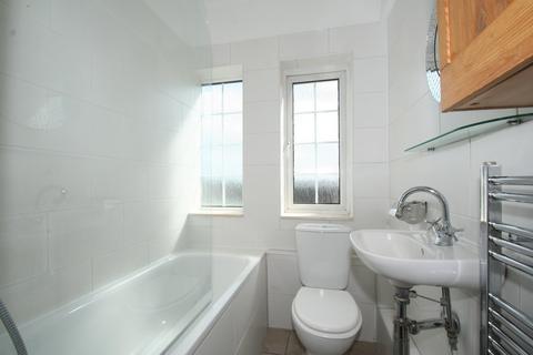 1 bedroom flat to rent, Cheyne Close, London, NW4