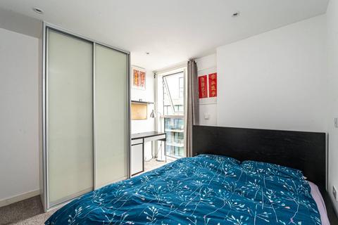 1 bedroom flat to rent, Riverside Apartments, Stoke Newington, London, N4