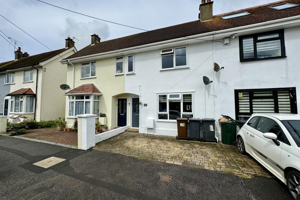 Victoria Road, Polegate, East Sussex... 2 bed terraced house for sale
