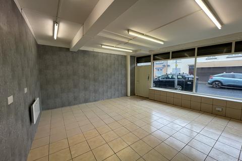 Shop to rent, Oxford Road, Hartlepool, TS25