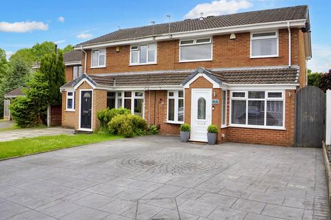 4 bedroom semi-detached house for sale, Lazenby Crescent, Ashton-in-Makerfield WN4