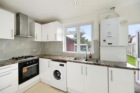 2 bedroom terraced house for sale, Perth Road, Barking, Essex