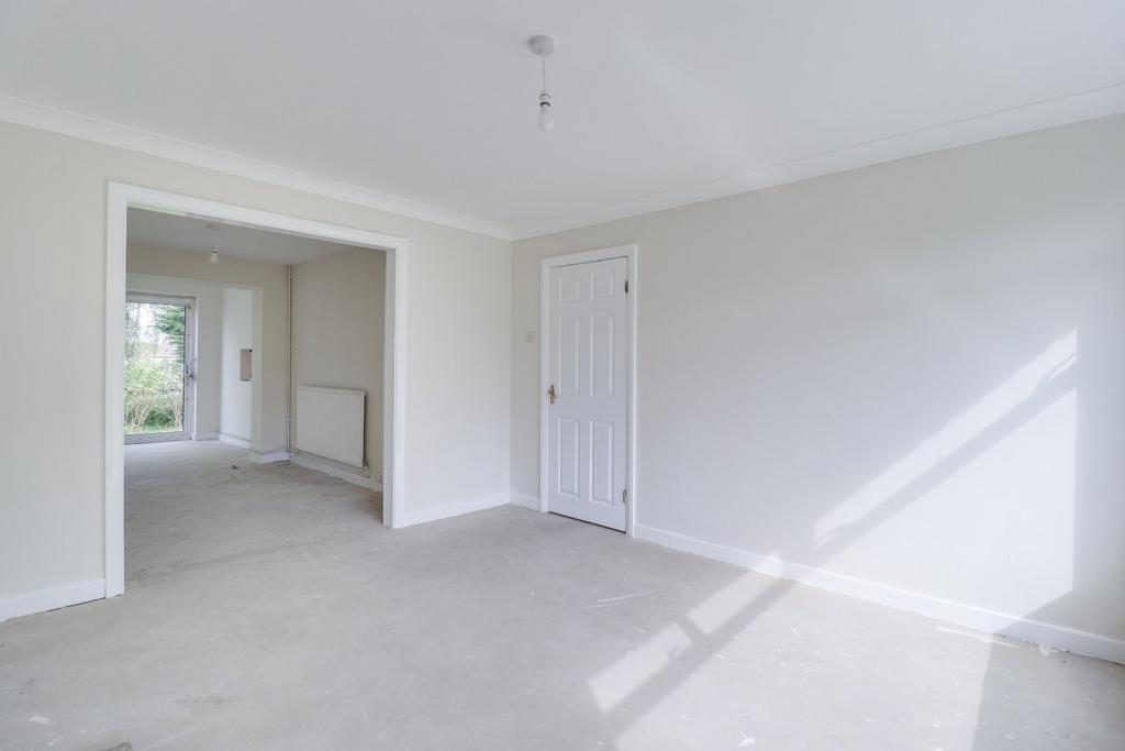 Hall Park Avenue, Horsforth, Leeds... 3 bed detached house for sale £