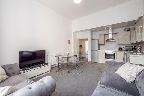 3 bedroom flat for sale, 36/2 George Street, Edinburgh, EH2