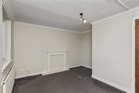 4 bedroom maisonette for sale, 9/5 Stuart Crescent, East Craigs, EH12 8XR