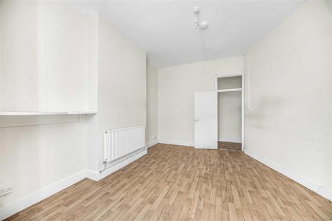 1 bedroom flat for sale, London NW10