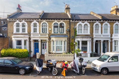 4 bedroom terraced house for sale, Plato Road, SW2