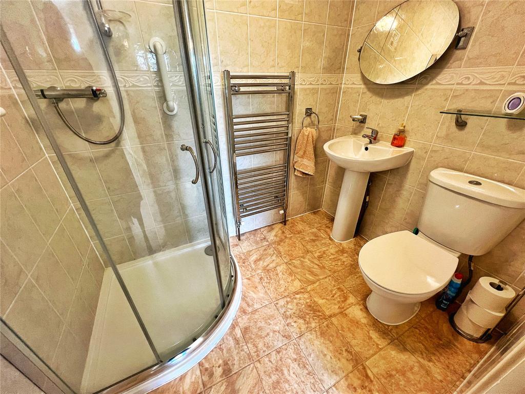 Ensuite Shower Room