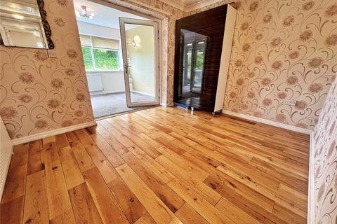 10 Alton Close, Ashton-under-lyne, OL6 8XG