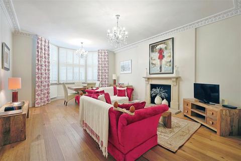 2 bedroom flat for sale, De Vere Gardens, W8