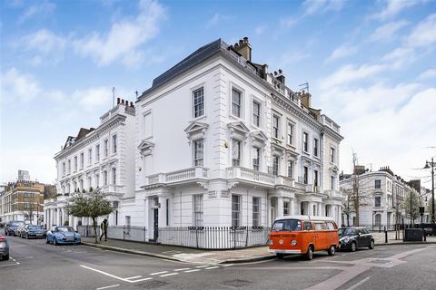 1 bedroom flat for sale, Charlwood Street, SW1V