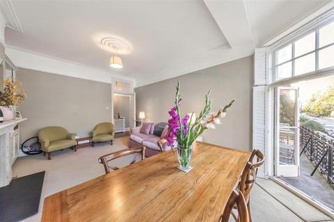 2 bedroom flat to rent, Prince Of Wales Drive, SW11