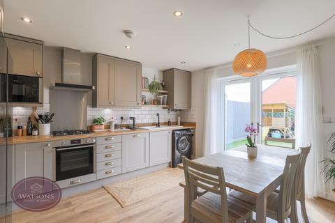 4 bedroom end of terrace house for sale, Hardy Street, Kimberley, Nottingham, NG16