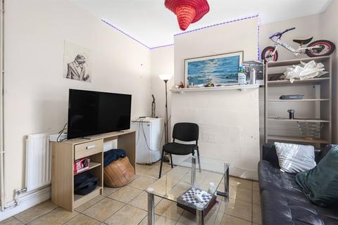 5 bedroom house to rent, Newmarket Road, Brighton BN2