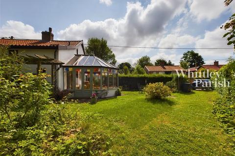 3 bedroom cottage for sale, The Street, Attleborough NR17