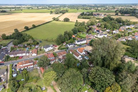 3 bedroom cottage for sale, The Street, Attleborough NR17