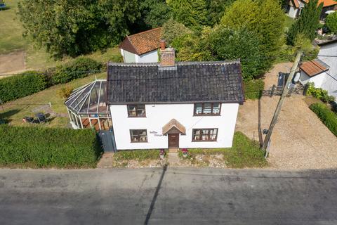 3 bedroom cottage for sale, The Street, Attleborough NR17