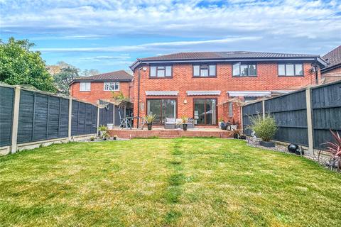 4 Walmer Close, Romford, RM7 8QJ