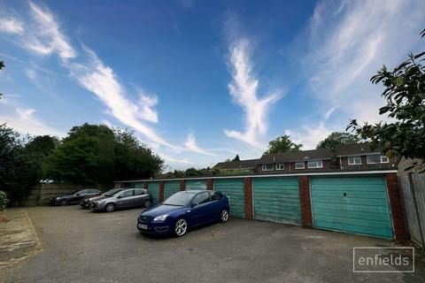 1 bedroom flat for sale, Southampton SO18