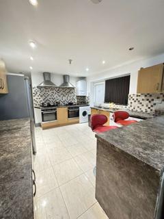 8 bedroom terraced house to rent, Dawlish Road, Birmingham B29