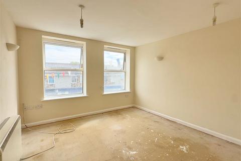1 bedroom flat for sale, The Platt, Wadebridge PL27