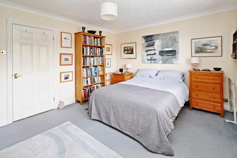 4 Broadbridge Mill, Bosham, Chichester, PO18 8PX