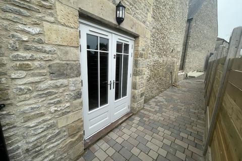 1 bedroom semi-detached house to rent, High Street, Shepton Mallet