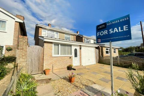 3 bedroom detached house for sale, Cremyll Close, Stubbington, Hampshire, PO14