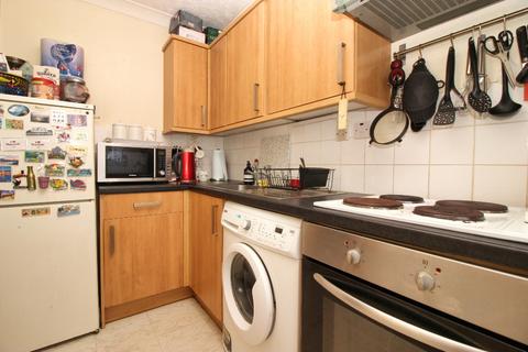 1 bedroom apartment for sale, Hunts Farm Close, Borough Green TN15