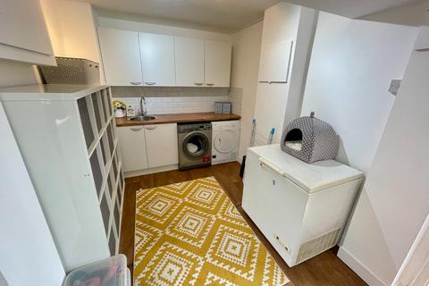 26 Buchanan Drive, Luton, LU2 0RT