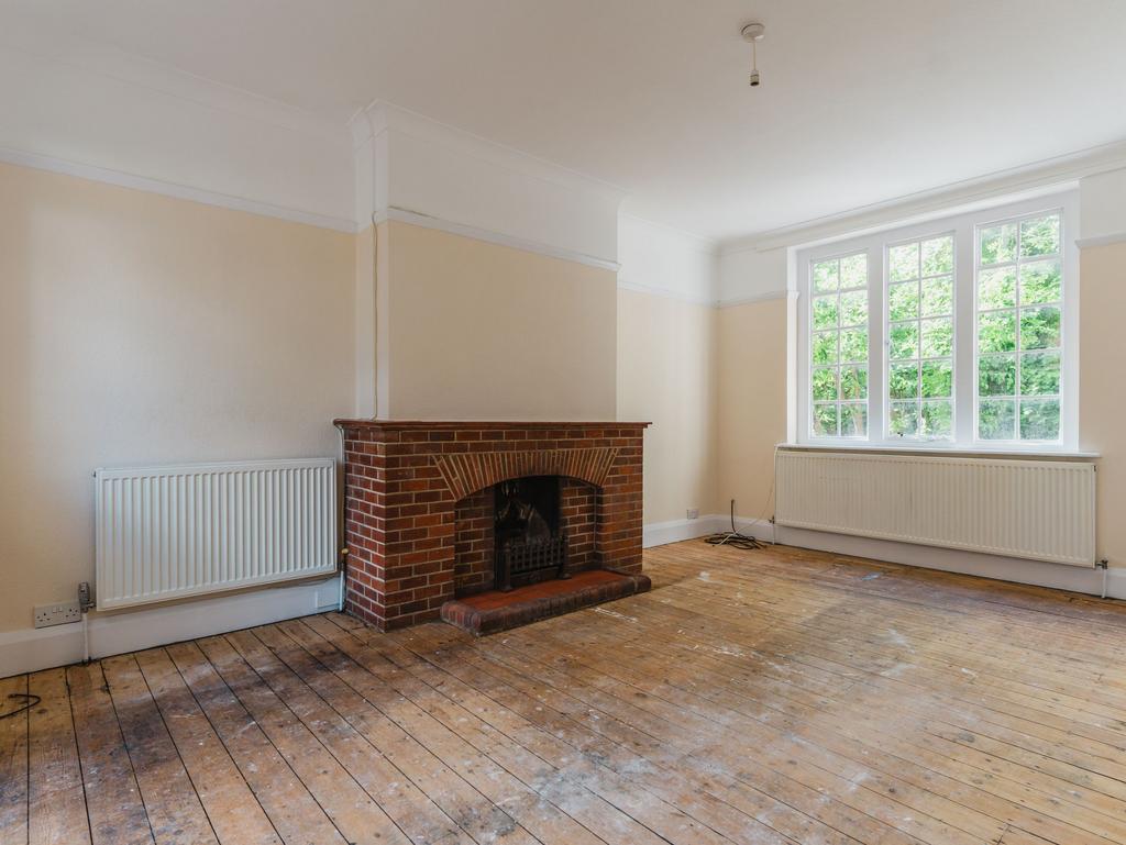 Stoneygate Road, Stoneygate, LE2 3 bed semidetached house for sale £