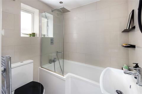 3 bedroom flat for sale, Kenilworth Road, Bow, London, E3