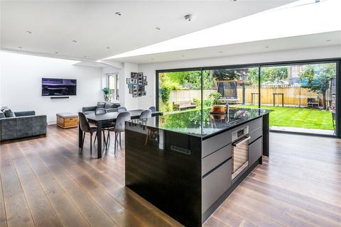 12 Orchard Road, Reigate, RH2 0PA
