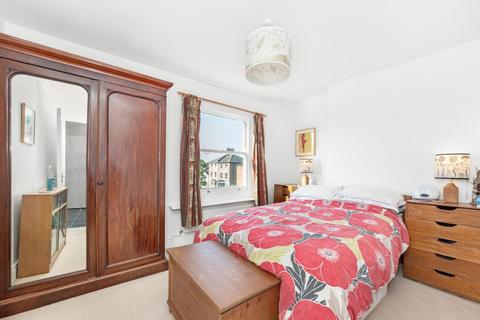 1 bedroom apartment for sale, Park Hall Road, Dulwich, London, SE21