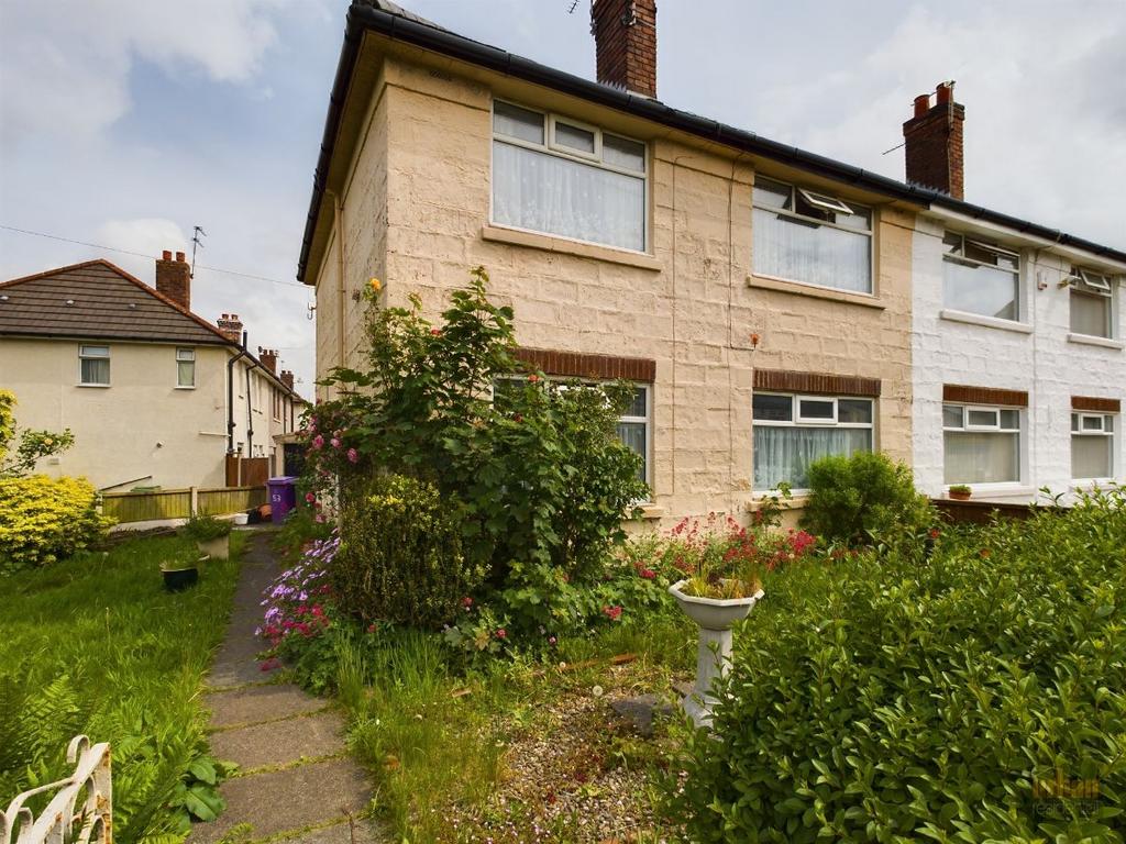 Larkhill Lane, Clubmoor, Liverpool 3 bed semidetached house £130,000
