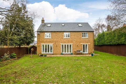 7 bedroom detached house for sale, Hartshill Close, Bloxham OX15