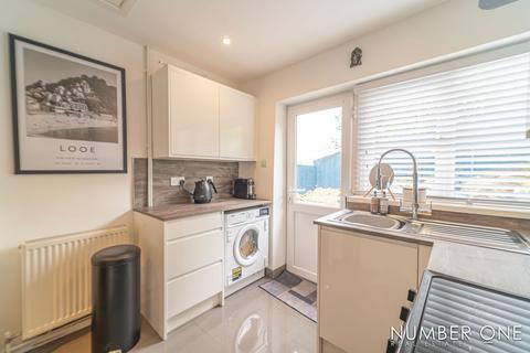 2 bedroom cottage for sale, Parrot Row, Blaina, NP13